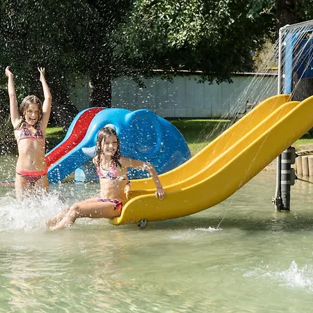 Baby- Und Sonnelino 4*