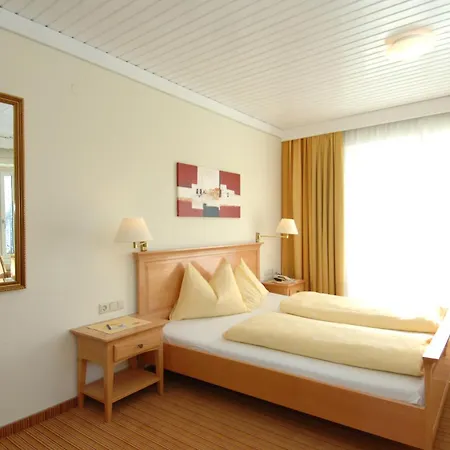 Hotel Baby- Und Sonnelino
